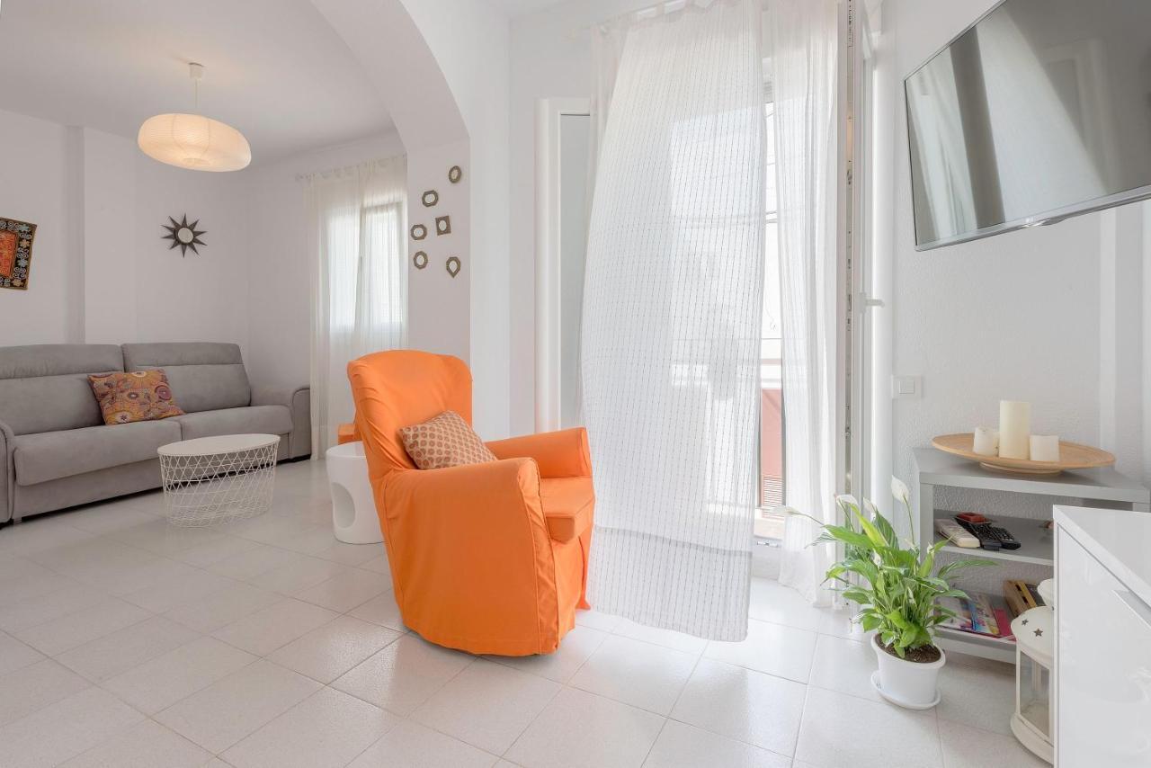 Apartamento Bateles Conil De La Frontera Exterior photo